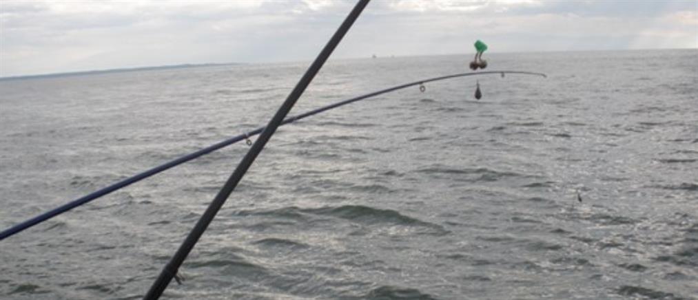 Θεσσαλονίκη: Νεκρός ο ψαράς που έπεσε στην θάλασσα