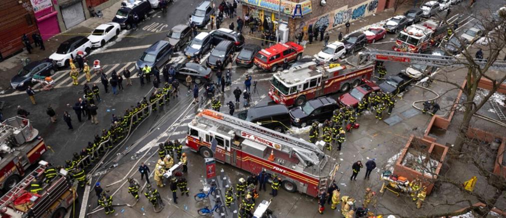 Νέα Υόρκη – Μπρονξ: Δεκάδες νεκροί μετά από φωτιά σε κτήριο κατοικιών (εικόνες)