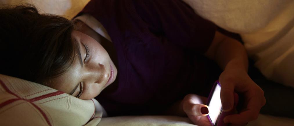 Το “έξυπνο” κινητό στερεί τον ύπνο