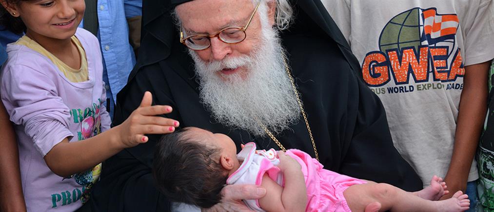 Ο Αρχιεπίσκοπος Αναστάσιος “χάρισε” μία νέα ζωή στην μικρή Ρουσίν (εικόνες)