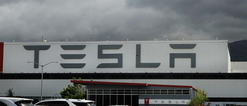 Φωτιά σε εργοστάσιο της Tesla