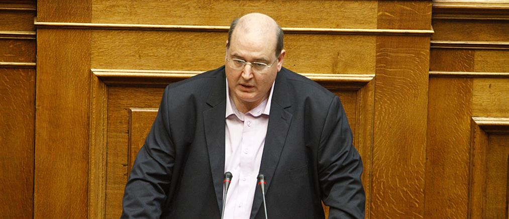 Βουλευτές του ΣΥΡΙΖΑ ζητούν απαλοιφή θρησκεύματος από το απολυτήριο Λυκείου
