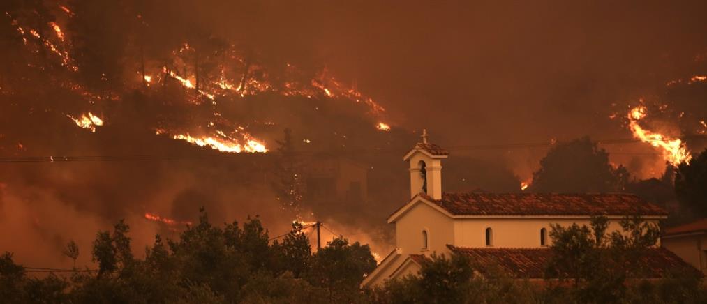 Φωτιά στην Εύβοια - Κοντζιάς: οι περιοχές που καίγονται δεν σχετίζονται με ανεμογεννήτριες