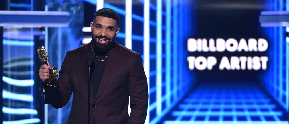 Ο Drake έσπασε το ρεκόρ της Τέιλορ Σουίφτ (βίντεο)