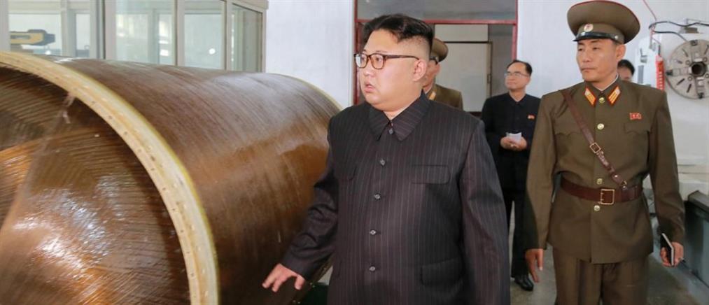 Ο Κιμ Γιονγκ Ουν απειλεί τις ΗΠΑ με νέο διηπειρωτικό πύραυλο