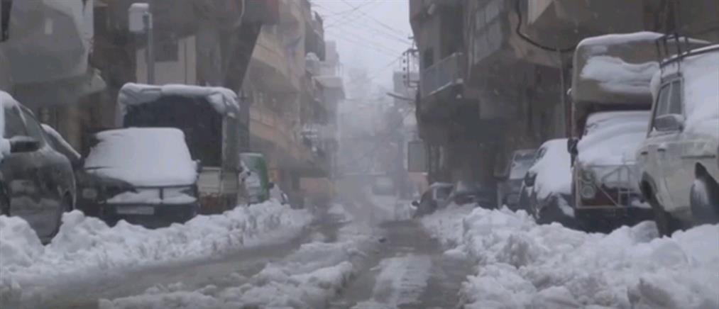 Λίβανος: Τα χιόνια έφεραν προβλήματα (εικόνες)