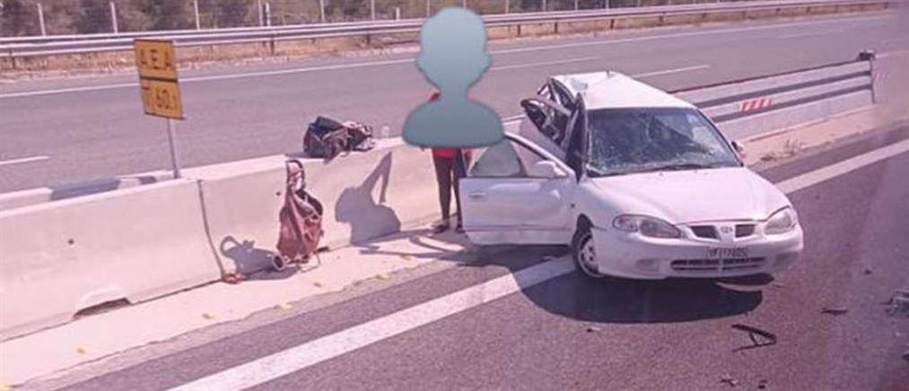 Τροχαίο στην Εθνική Οδό: ταξί έπεσε σε αμάξι που είχε ακινητοποιηθεί από βλάβη (εικόνες)