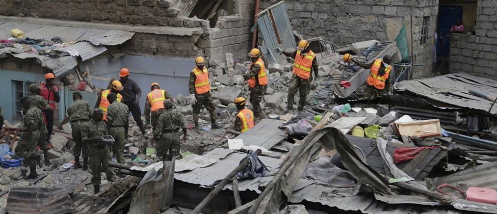 Φονική κατάρρευση κτιρίου στην Κένυα (βίντεο)