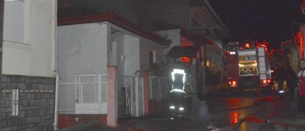 Τραγωδία: ηλικιωμένος κάηκε ζωντανός μέσα στο σπίτι του (εικόνες)