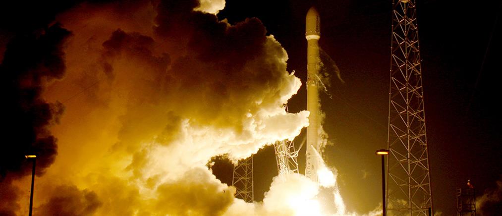 SpaceX: Πύραυλος πήγε στο διάστημα κι επέστρεψε στη Γη (βίντεο)