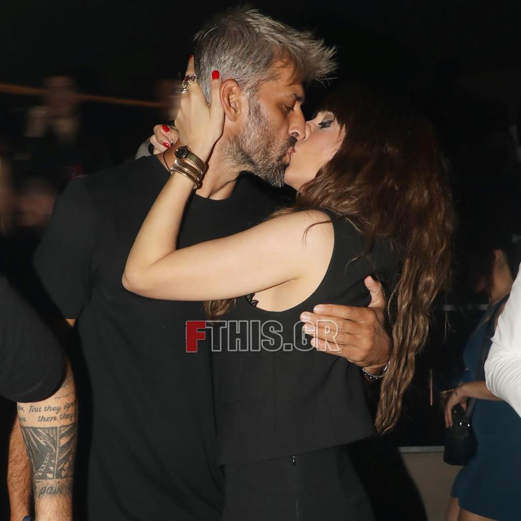 Αλέξης Παππάς & Έλενα Αϊβαλή: "Καυτά" φιλιά σε βραδινή έξοδο για το ζευγάρι (Φωτό)