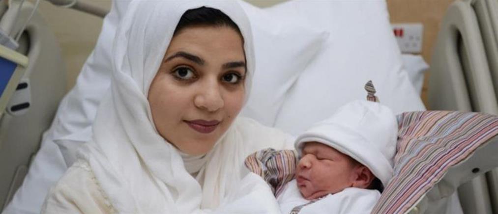 Ιατρικό επίτευγμα: Γεννήθηκε το πρώτο μωρό από “κατεψυγμένη” ωοθήκη