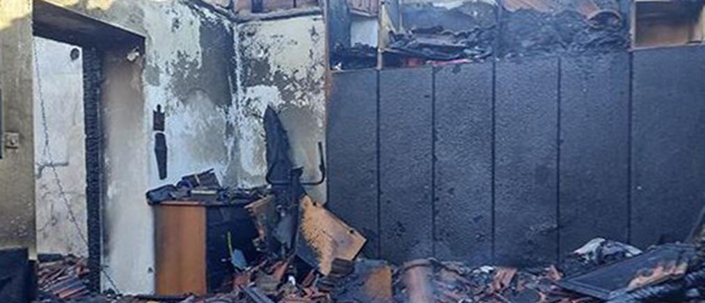 Κιλκίς - Φωτιά: Μονοκατοικία έγινε παρανάλωμα του πυρός (εικόνες)