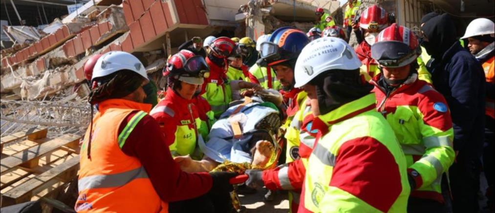 Σεισμός στην Τουρκία: Πέθανε η γυναίκα που απεγκλωβίστηκε 104 ώρες μετά τον σεισμό