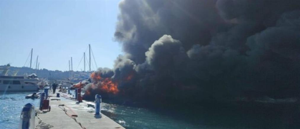 Κέρκυρα: φωτιά σε σκάφη στη μαρίνα των Γουβιών (εικόνες)