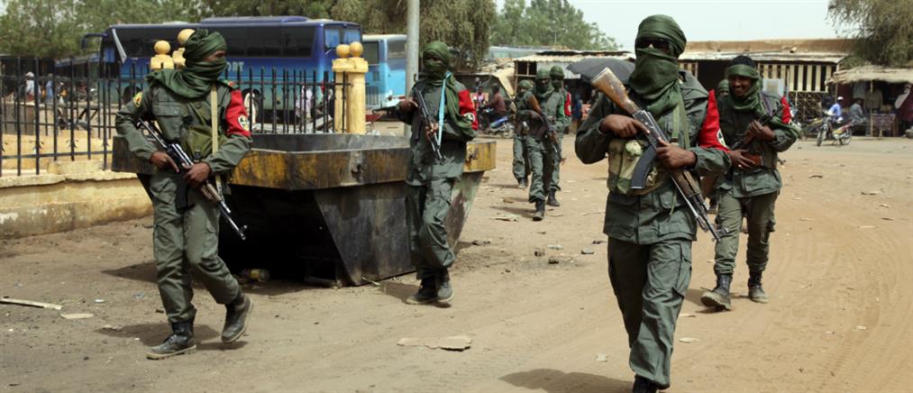 Τζιχαντιστές έσφαξαν δεκάδες άμαχους Τουαρέγκ στο Μάλι