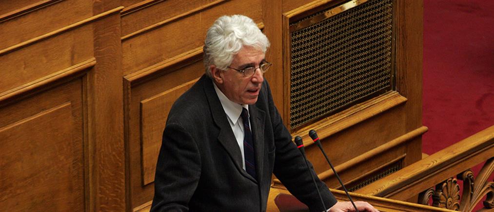 Παρασκευόπουλος: Όποιος αρνηθεί το «βραχιολάκι» δεν αποφυλακίζεται