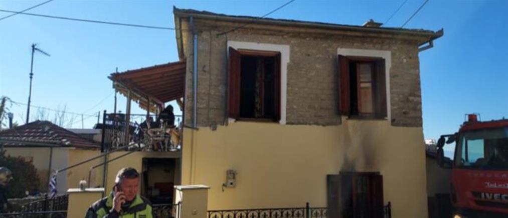 Βόλος: Νεκρή ηλικιωμένη από φωτιά στο σπίτι της (εικόνες)