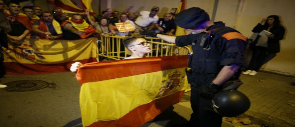 Η Μαδρίτη σφίγγει τη “θηλιά” στη Βαρκελώνη