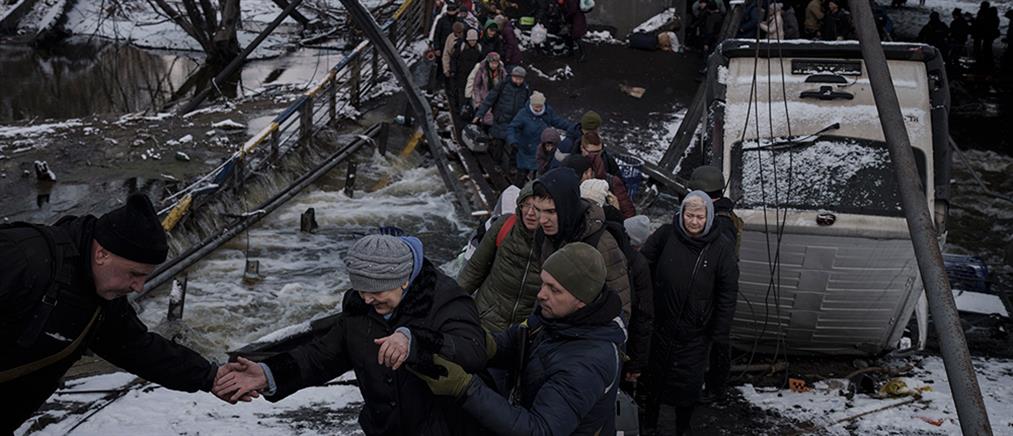 Ρωσία - Ουκρανία: Η “μαύρη” επέτειος του πολέμου (εικόνες)