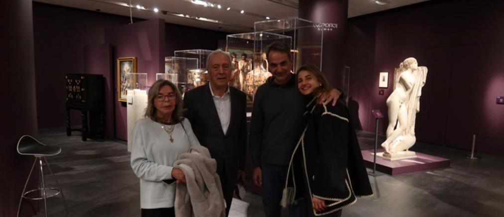 Μητσοτάκης - Μουσείο Ακρόπολης: Στην έκθεση “ΝοΗΜΑΤΑ” με την κόρη του ο Πρωθυπουργός
