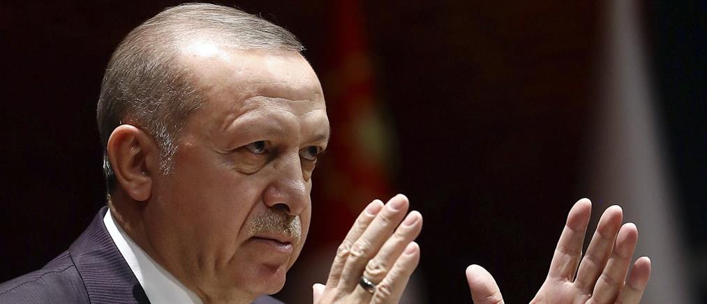 Το προεκλογικό τραγούδι του Ερντογάν: “αληθινός άντρας που τρομάζει τους τυράννους”