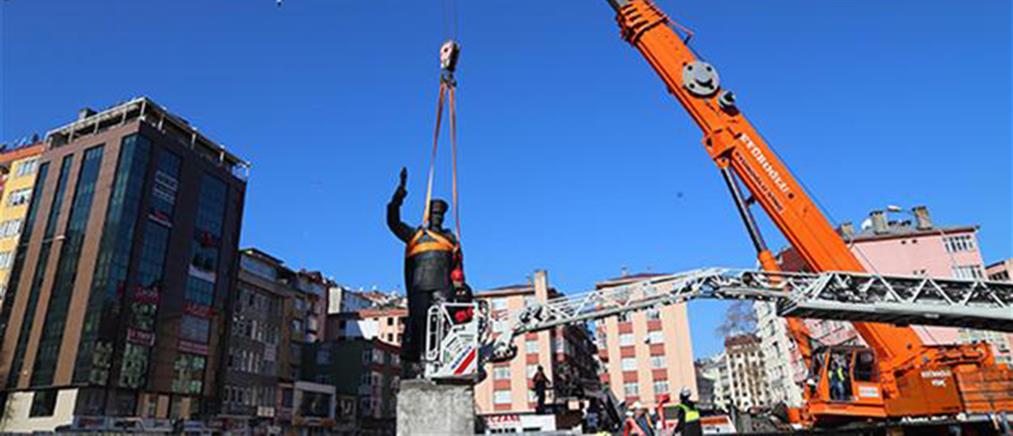 Απομάκρυναν άγαλμα του Κεμάλ από την ιδιαίτερη πατρίδα του Ερντογάν