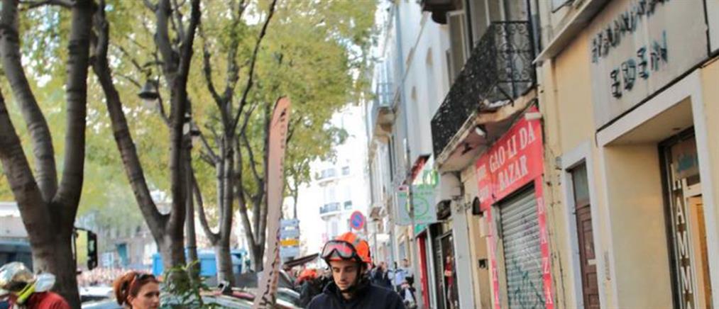 Μασσαλία: κατάρρευση μπαλκονιού σε πορεία διαμαρτυρίας για κατάρρευση κτηρίων (εικόνες)