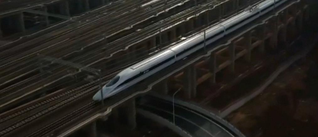 Σε λειτουργία μια από τις μεγαλύτερες σιδηροδρομικές γραμμές παγκοσμίως (βίντεο)