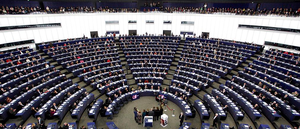 Τρομοκρατική επίθεση στις Βρυξέλλες: Ενός λεπτού σιγή στο Ευρωκοινοβούλιο για τα θύματα