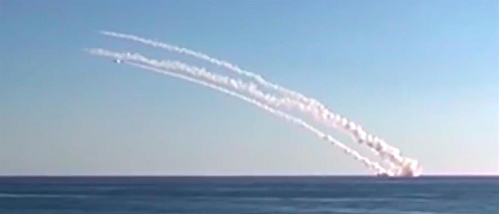 Ρωσικό υποβρύχιο πλήττει με πυραύλους Κρουζ τον ISIS (βίντεο)