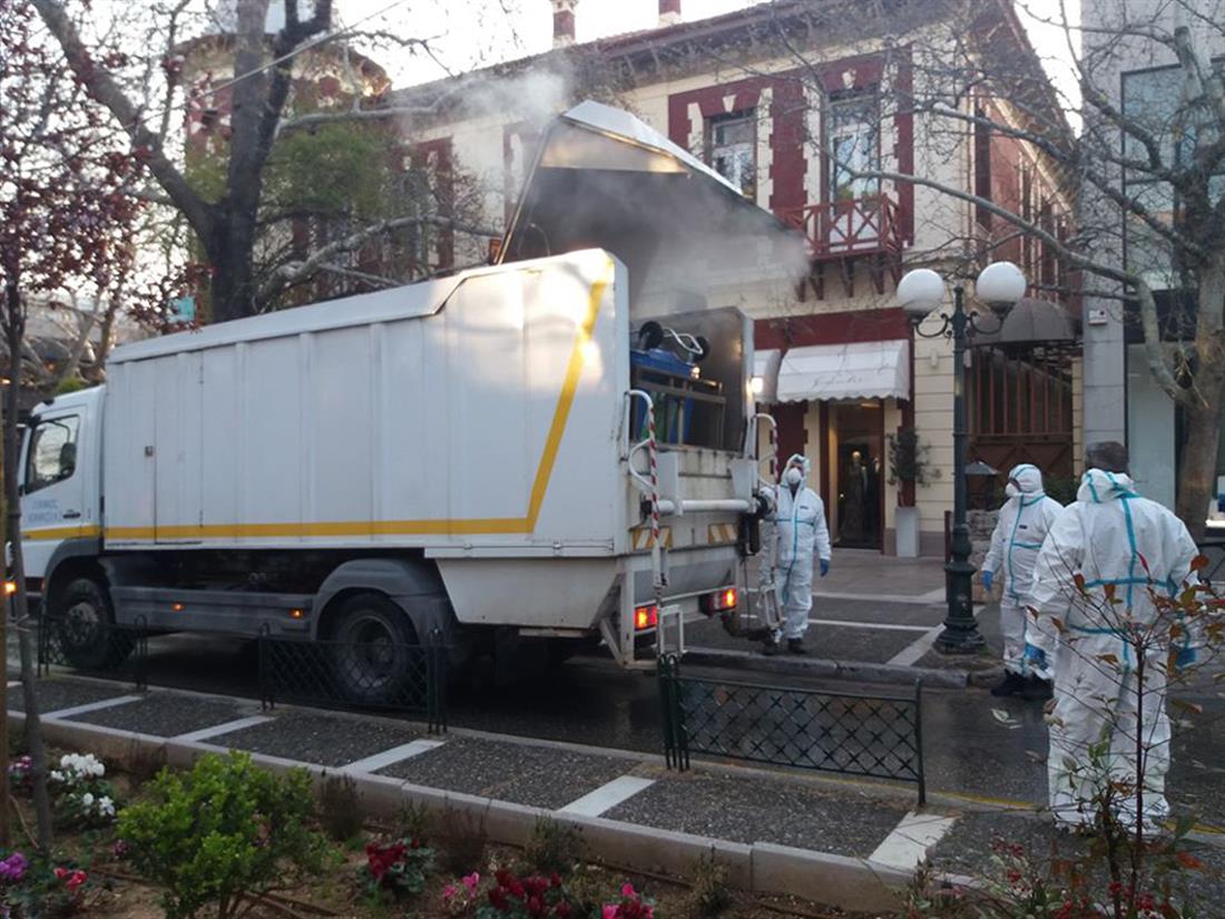 Απολύμανση - καθαρισμός κάδων απορριμμάτων - Δήμος Κηφισιάς