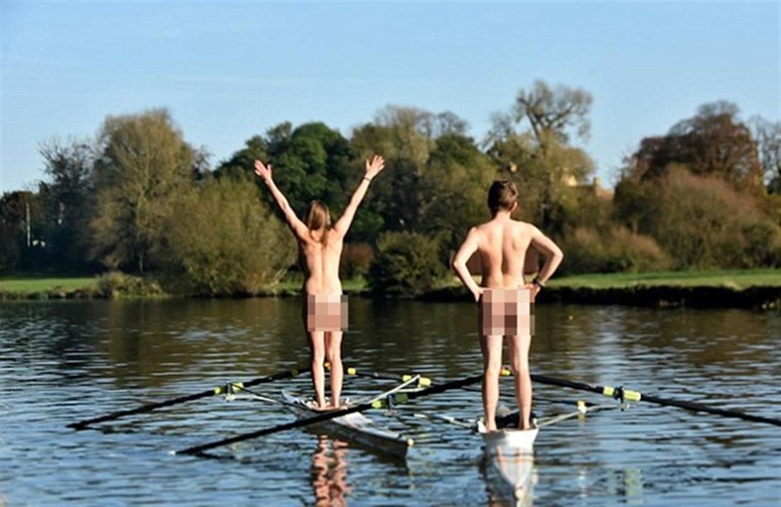 Φοιτητές - πανεπιστήμιο - ποζάρους γυμνοιί - καλύτερα οπίσθια - Cambridge