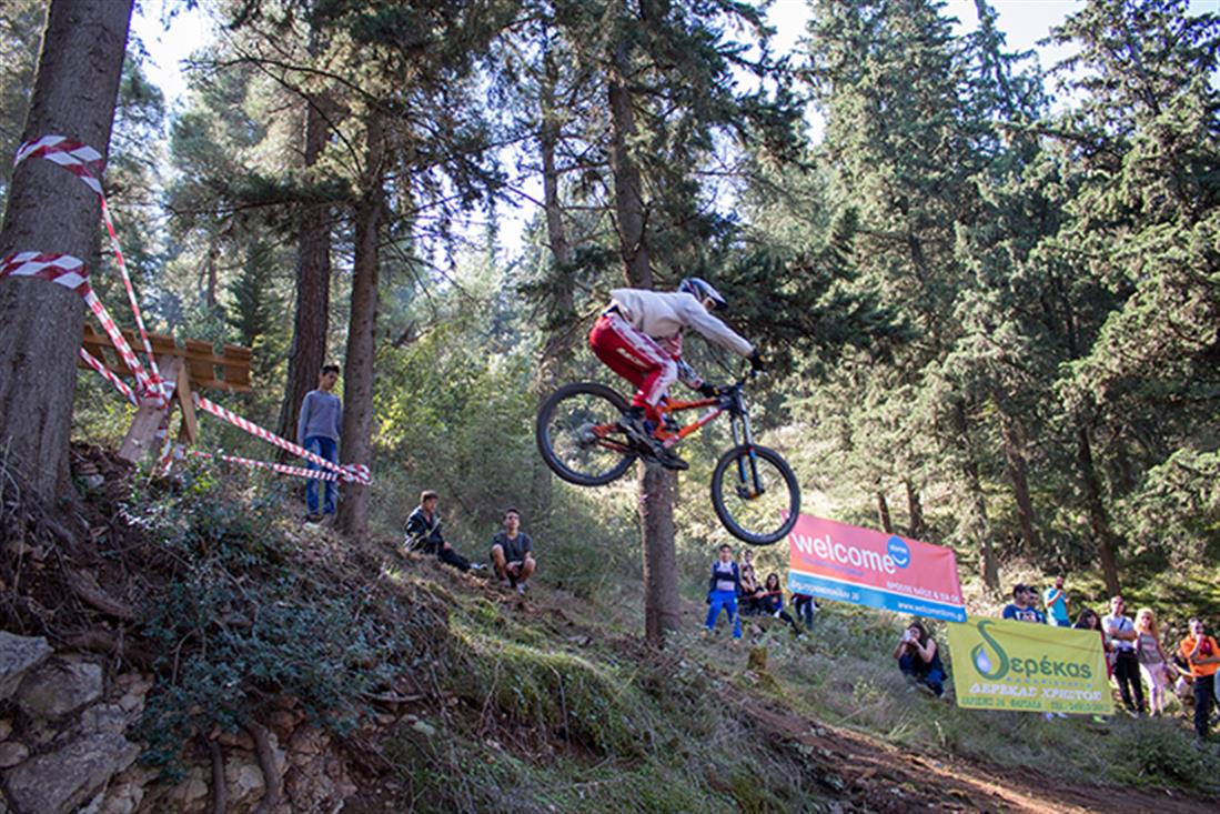 Φάρσαλα - αγώνας - URBAN DOWNHILL ACHILLES TRAIL