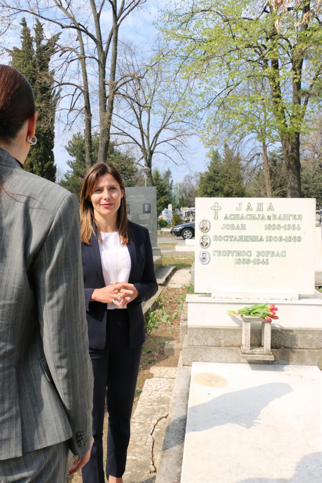 Επίσκεψη - Μπαζιάνα - τάφος του Αλέξη Ζορμπά