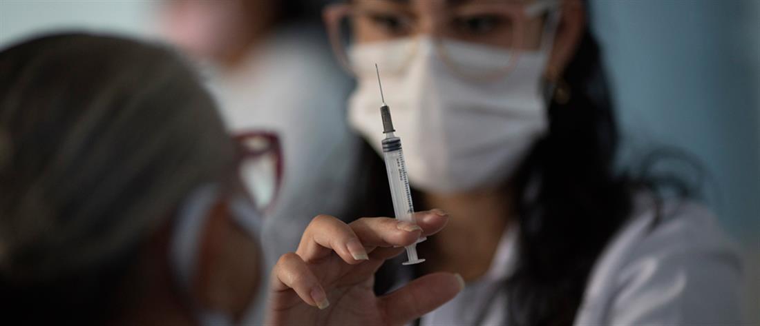 Κορονοϊός - FDA: “Φρένο” στην τρίτη δόση εμβολίου 