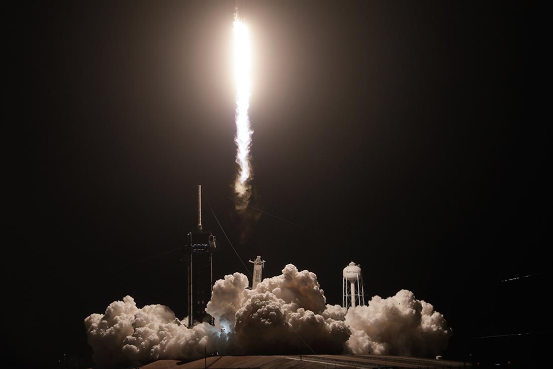 AP - SpaceX - Πύραυλος Falcon 9