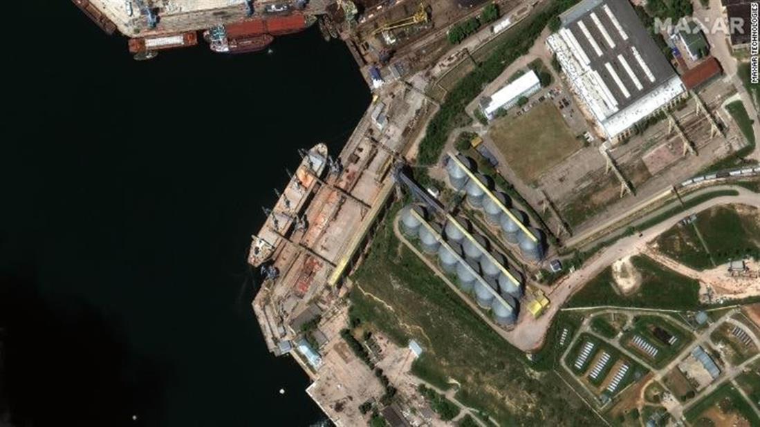 Δορυφορικές εικόνες - ρωσικά πλοία - ουκρανικά σιτηρά