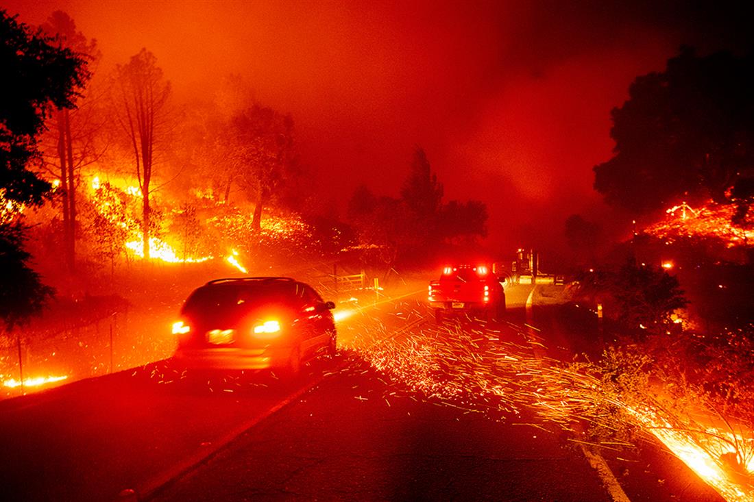 AP - φωτιά - Καλιφόρνια