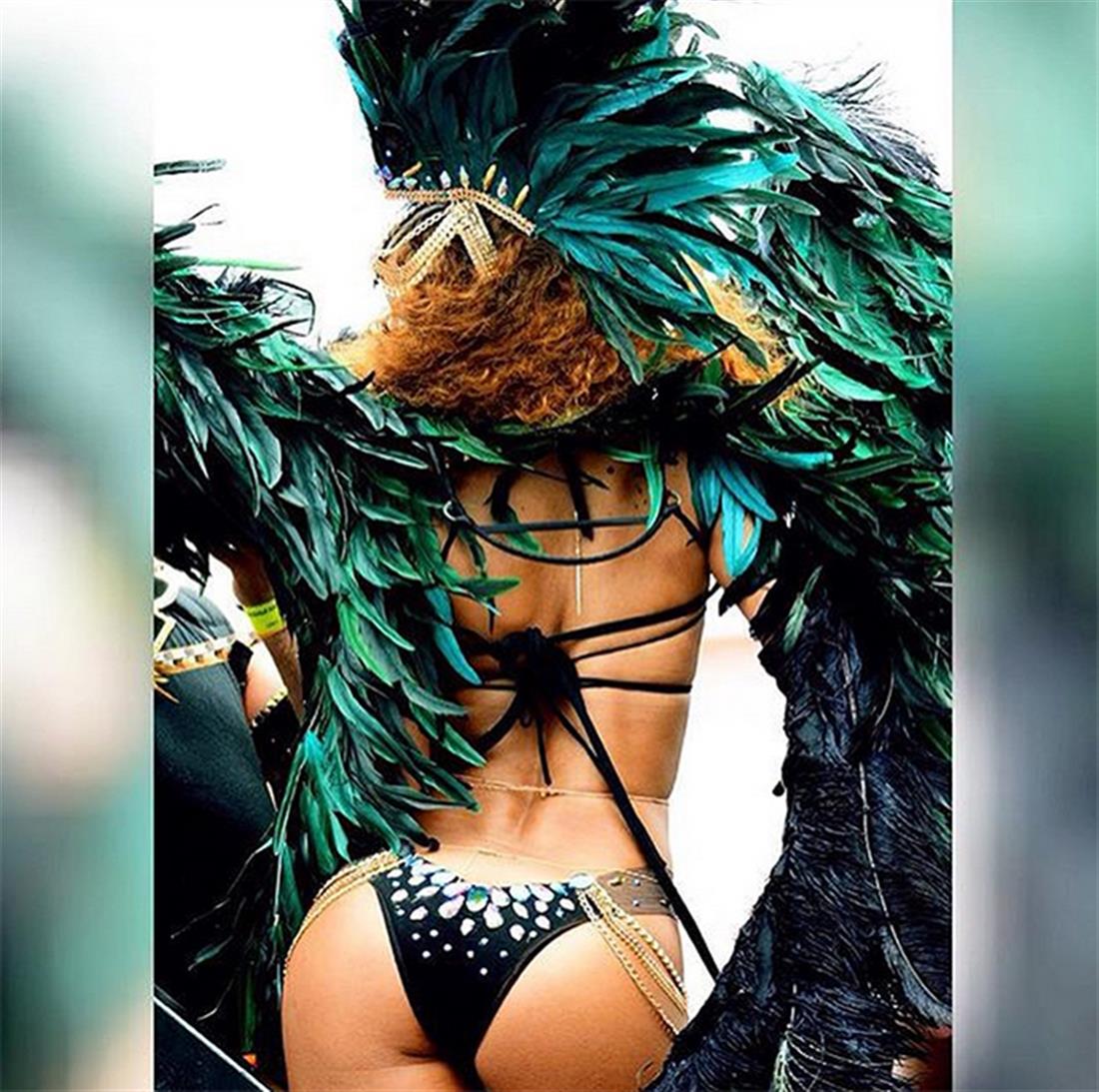 Νησιά Μπαρμπέιντος - Ριάνα - τοπικό καρναβάλι -instagram