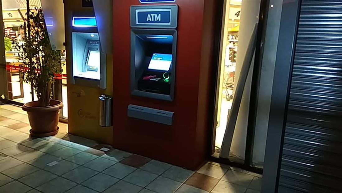 ATM - έκρηξη - Γλυφάδα
