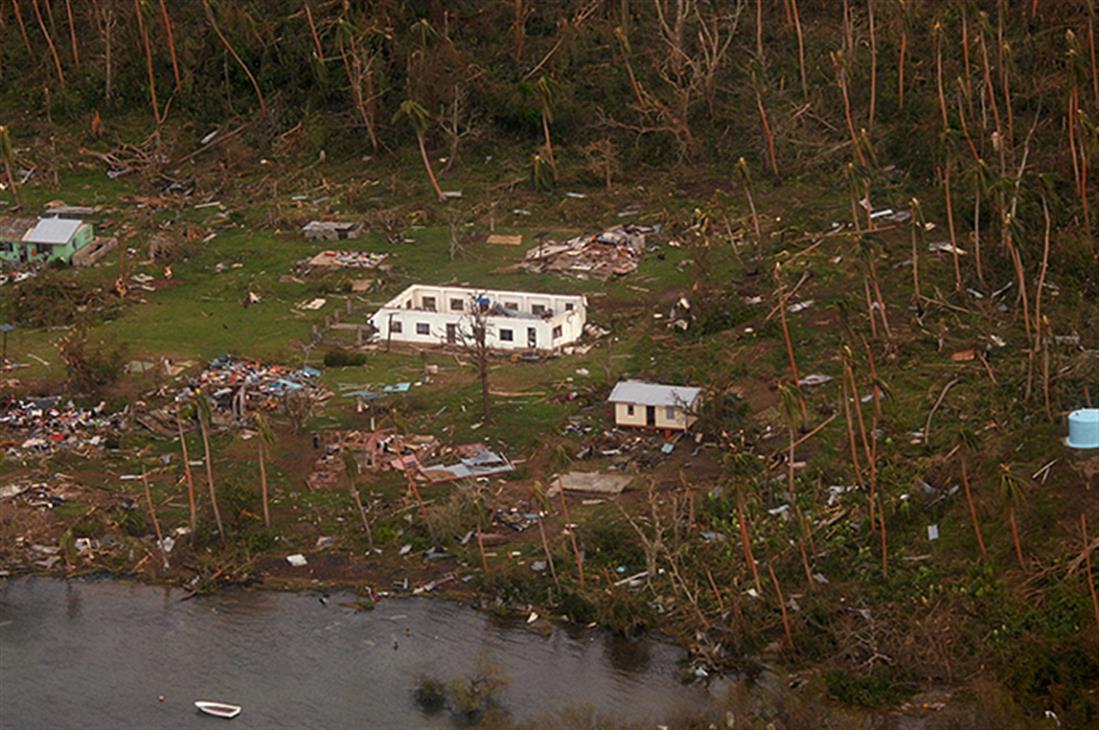 AP - κυκλώνας - Fiji