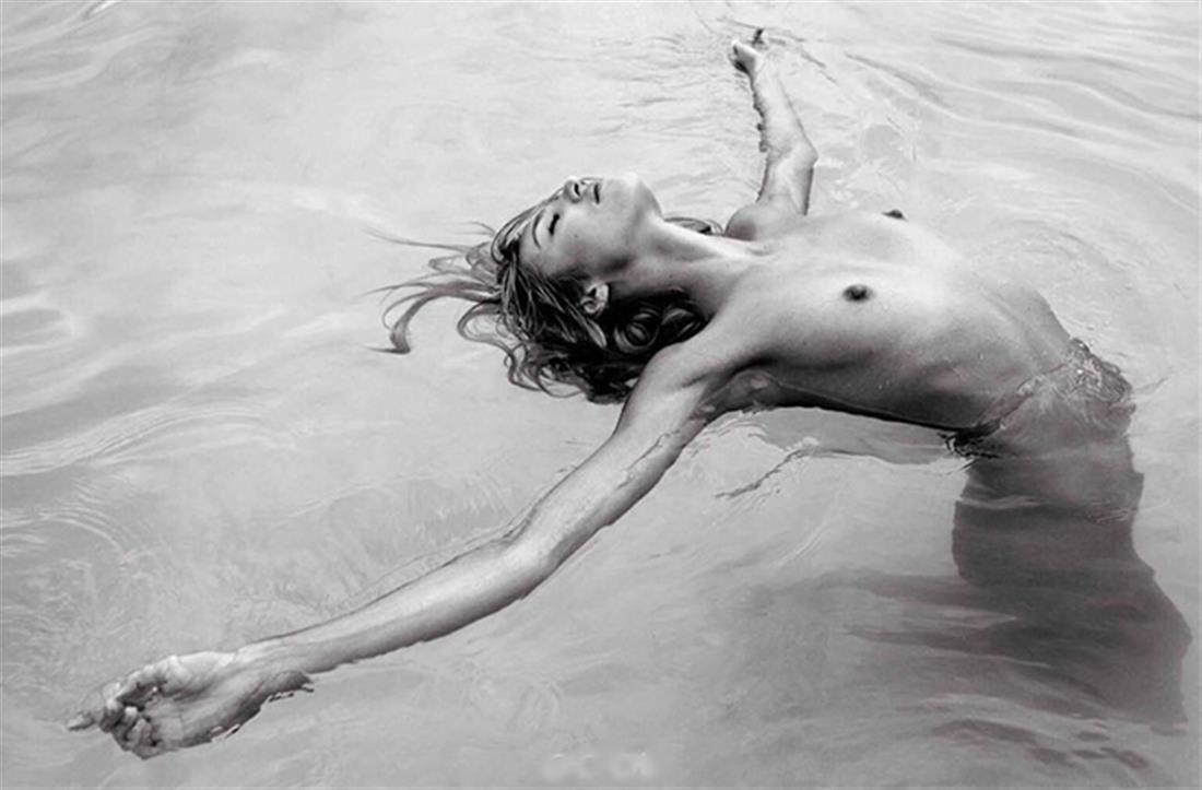Candice Swanepoel - Γυμνή - Vogue - φωτογράφηση