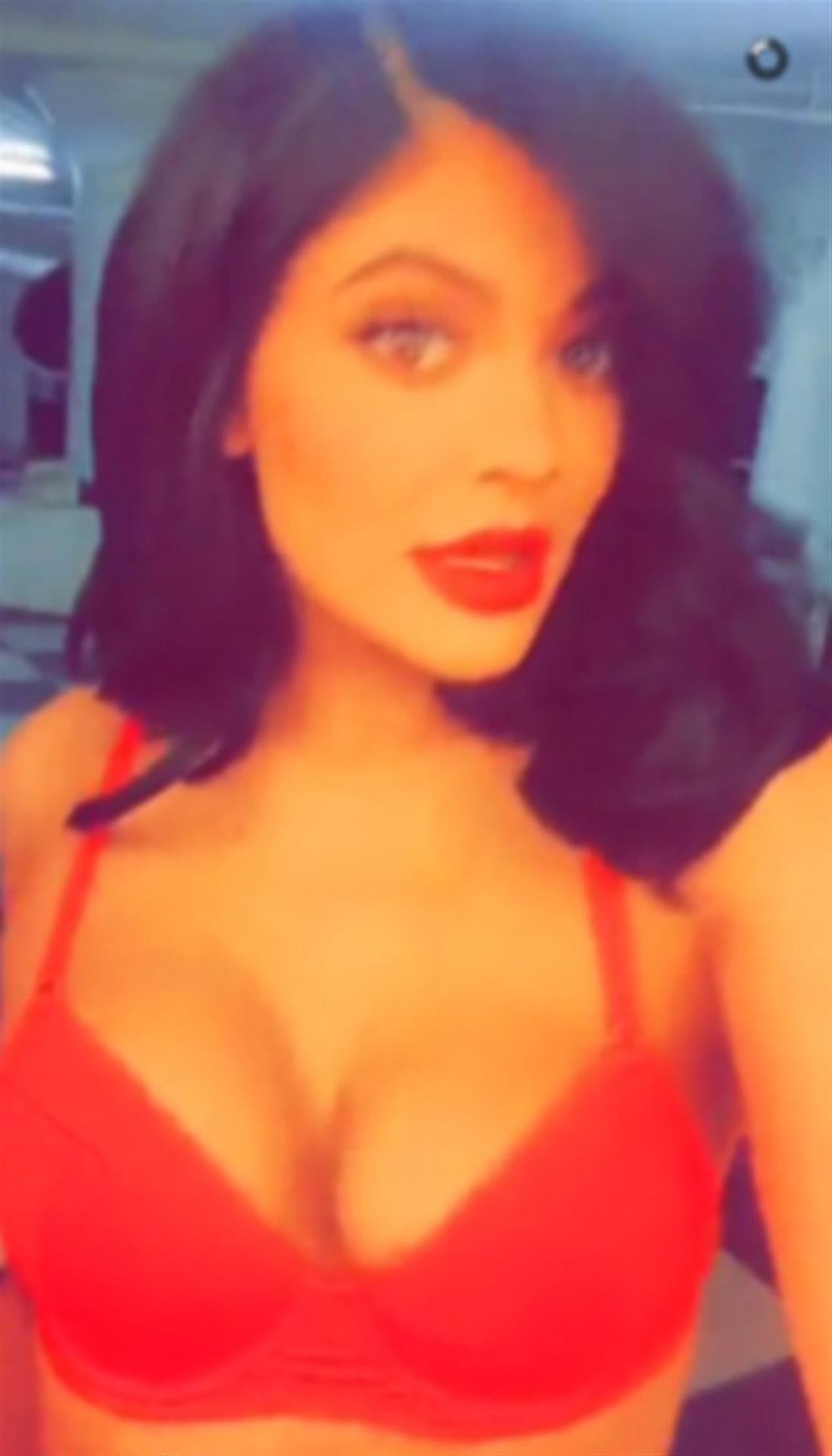 Kylie Jenner - εσώρουχα - Instagram