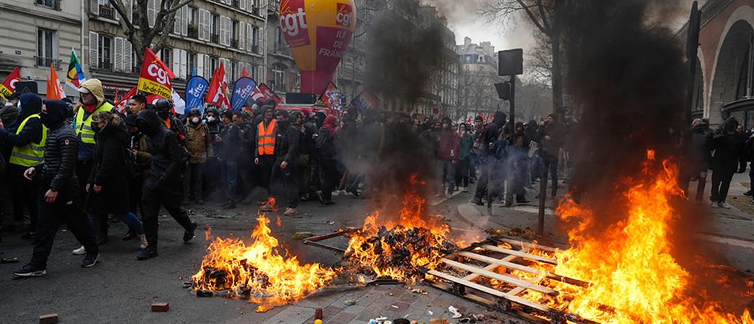 Γαλλία: Επεισόδια στις μαζικές διαδηλώσεις για το συνταξιοδοτικό (εικόνες)