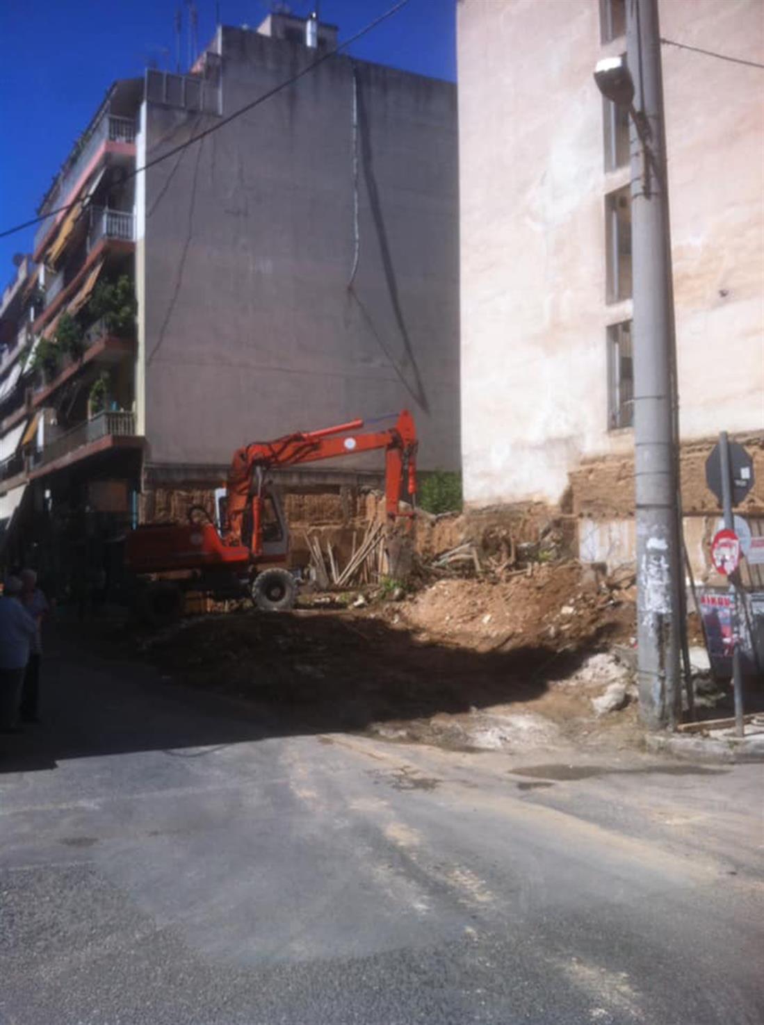 Αθήνα - κατεδάφιση κτιρίων