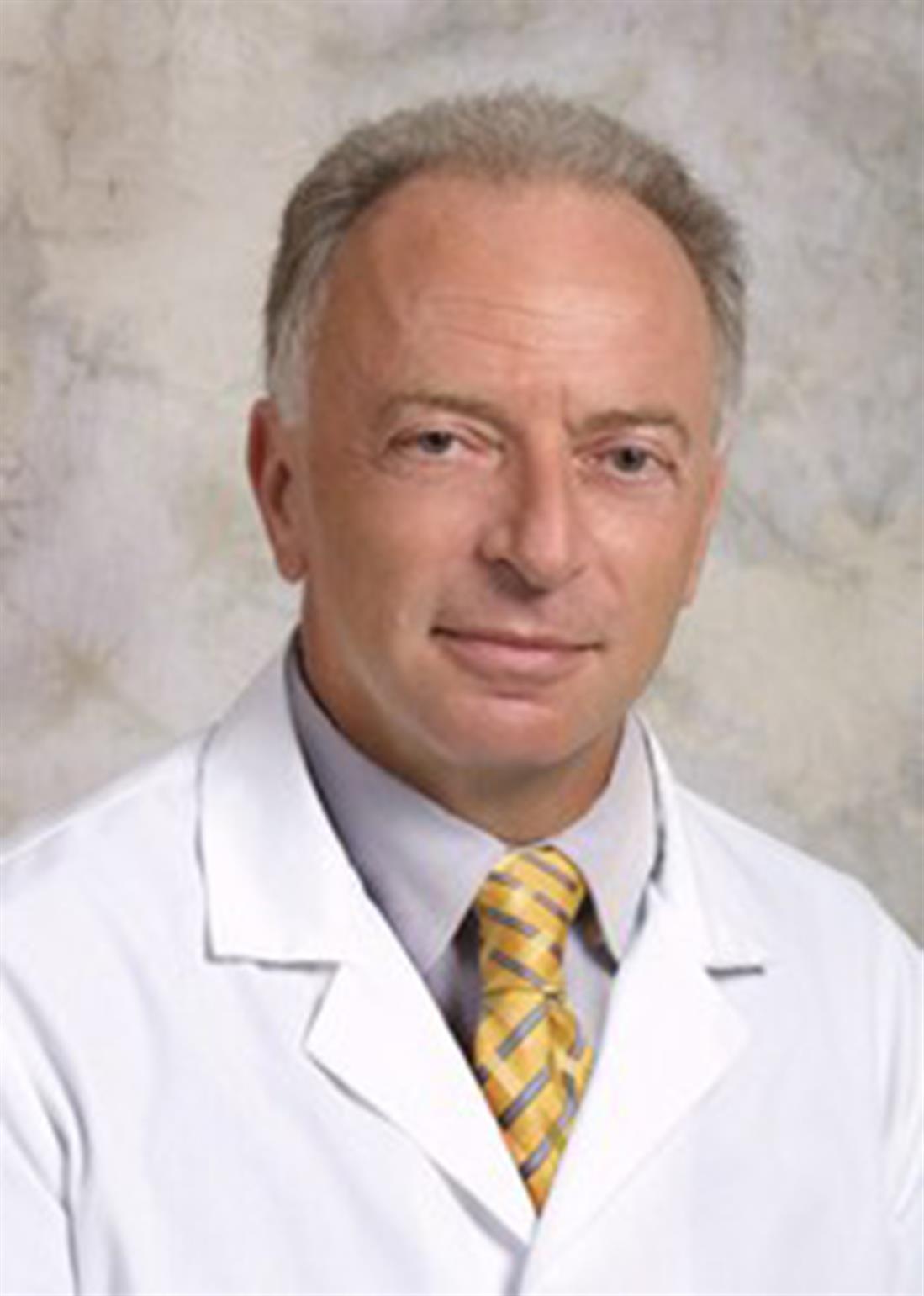 Andreas Tzakis - γιατρός