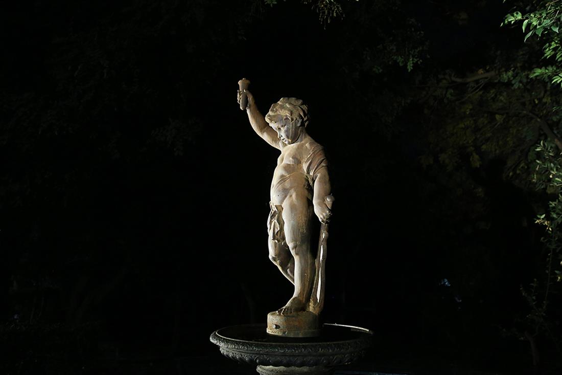 Ζάππειο - αγάλματα - νυχτερινό μουσείο