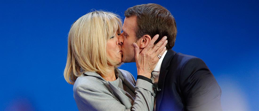 AP - Brigitte Trogneux - Μπριζίτ Τρονιέ - Emmanuel Macron - Εμανουέλ Μακρόν - σύζυγος