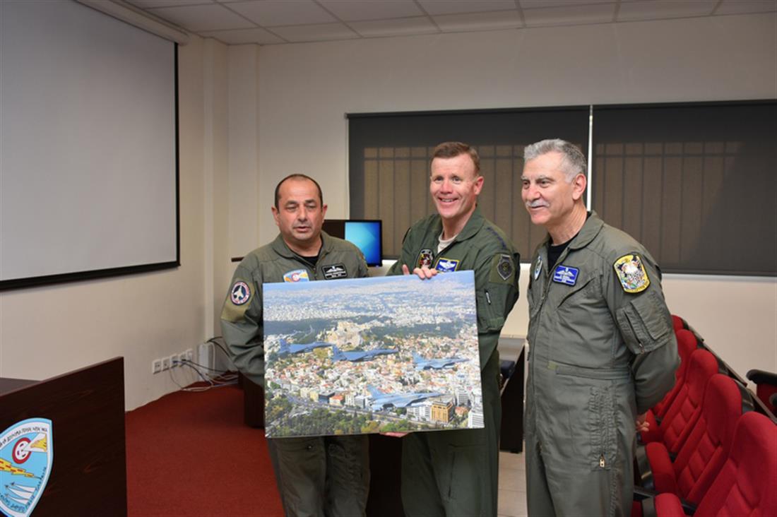 Επίσκεψη - Διοικητής USAFE, AFAFRICA - Αρχηγός ΓΕΑ - Αεροπορική Βάση - Ανδραβίδα